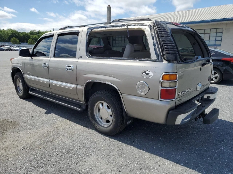 Used Front Right Door Assembly Front fits: 2003 Gmc Yukon xl 1500 classic style - Image 4 of 4