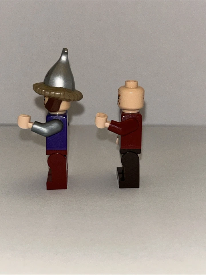 LEGO El Hobbit: Lago-Town Guard, Lake-Town King Foto 3 de 4