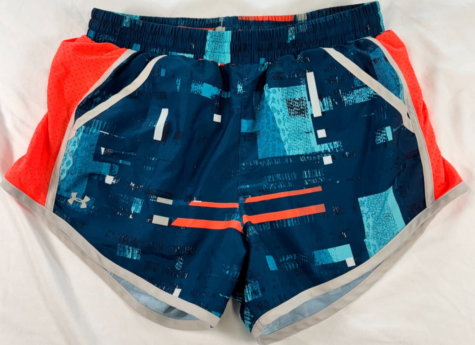Under Armour Running Shorts Womens Size Medium HeatGear Loose Blue/Orange