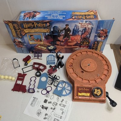 Harry Potter 2001 Levitating Challenge Game. 95% Complete Please See Pictures