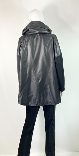 Caraclan Black Quilted Cowl Neck Lagenlook TUNIC. Compare @ $210. - Bild 6 von 7