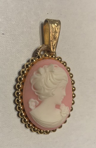 Vintage Pink & White Plastic Women Cameo Pendant Gold Tone Bale and Beading - Picture 2 of 4