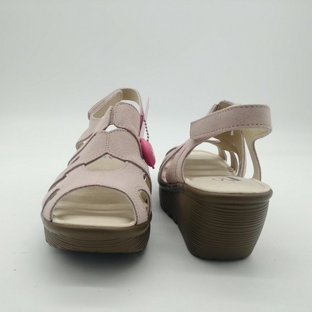 womens size 10w sandals