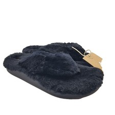 OluKai Kipe  A Heu Womens Size 8 Black Wool Shearling Slippers Fuzzy Thong Soft