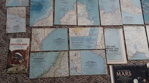 1960- 1969 NATIONAL GEOGRAPHIC MAGAZINE WALL MAPS/EXTRAS - Picture 3 of 5