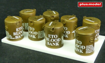 MW22 PLUSMODEL 445 US BLOOD MARMITE CANS ACCESSORIES  1/35