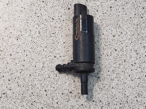 BMW  535d, Waschpumpe Scheinwerferwaschanlage, 67128377430, 8377613