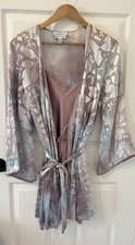 Vintage Valentino Intimo Womens Robe Night Gown Silk Two Piece Set Small EUC