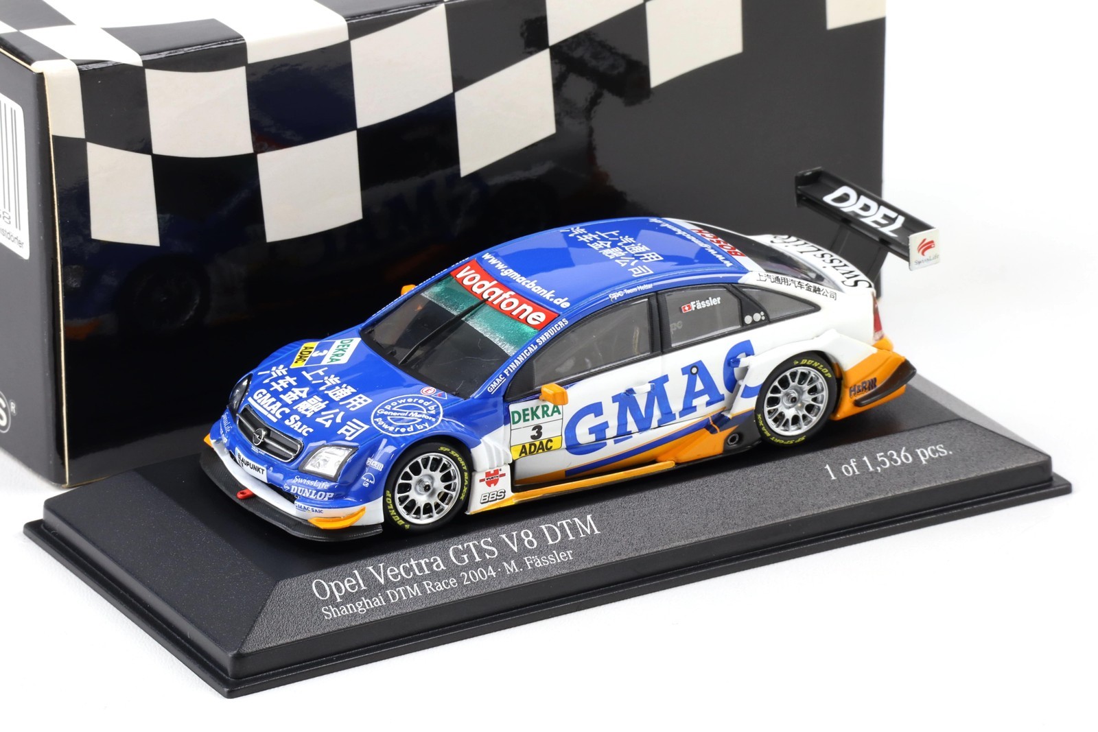 1:43 Minichamps Opel Vectra GTS V8 Shanghai DTM 2004 Fässlér #3 OPC Team...