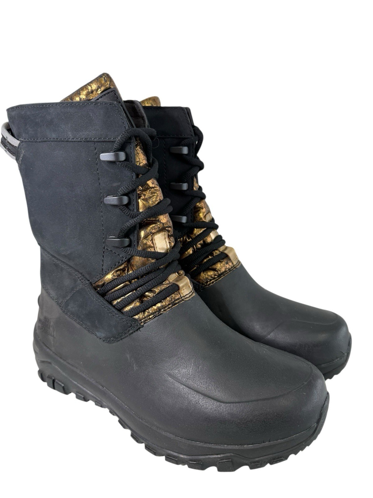 The North Face Yukiona Mid Boots in black with gold detailing Women’s Size 7 thumbnail 3