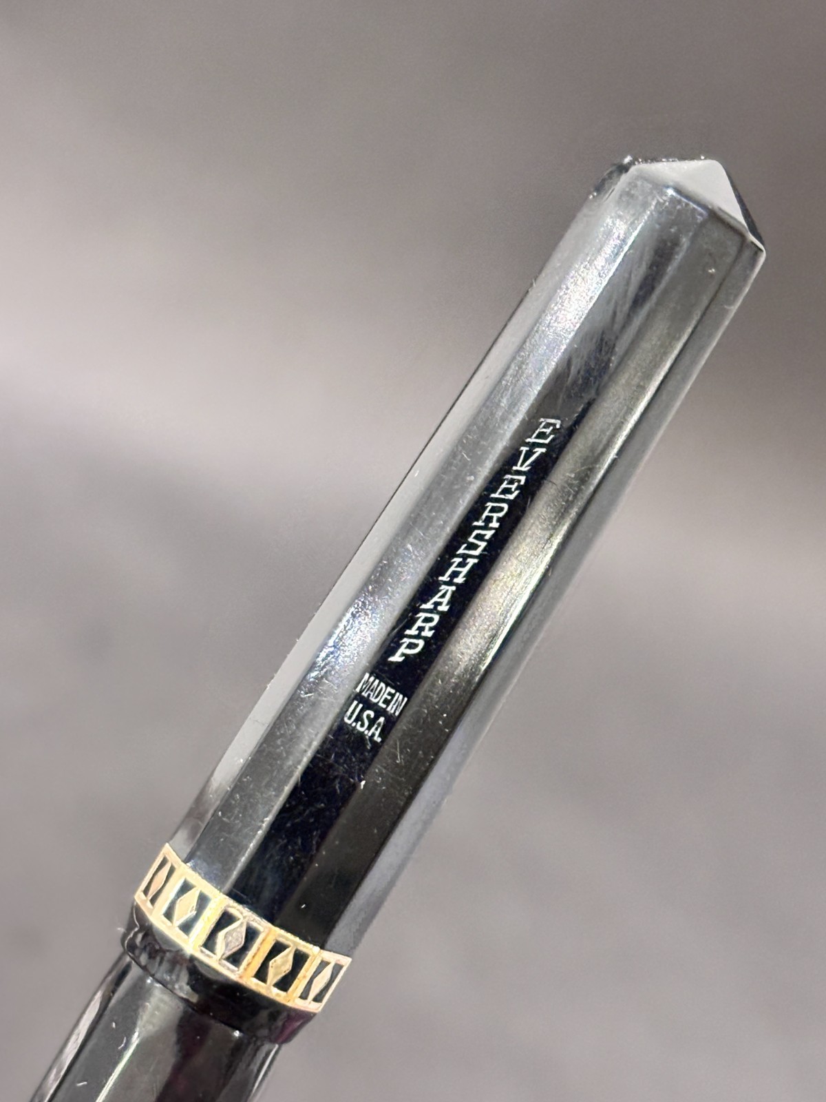 Wahl-Eversharp — Fountain Pen — Medium (M) nib — fountain pen for sale on Nibfolio — photo 4