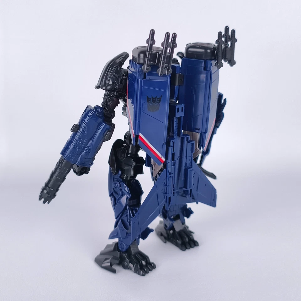 Transformers Thundercracker Complete SS-09 Studio Series Voyager Class - Image 3 of 4