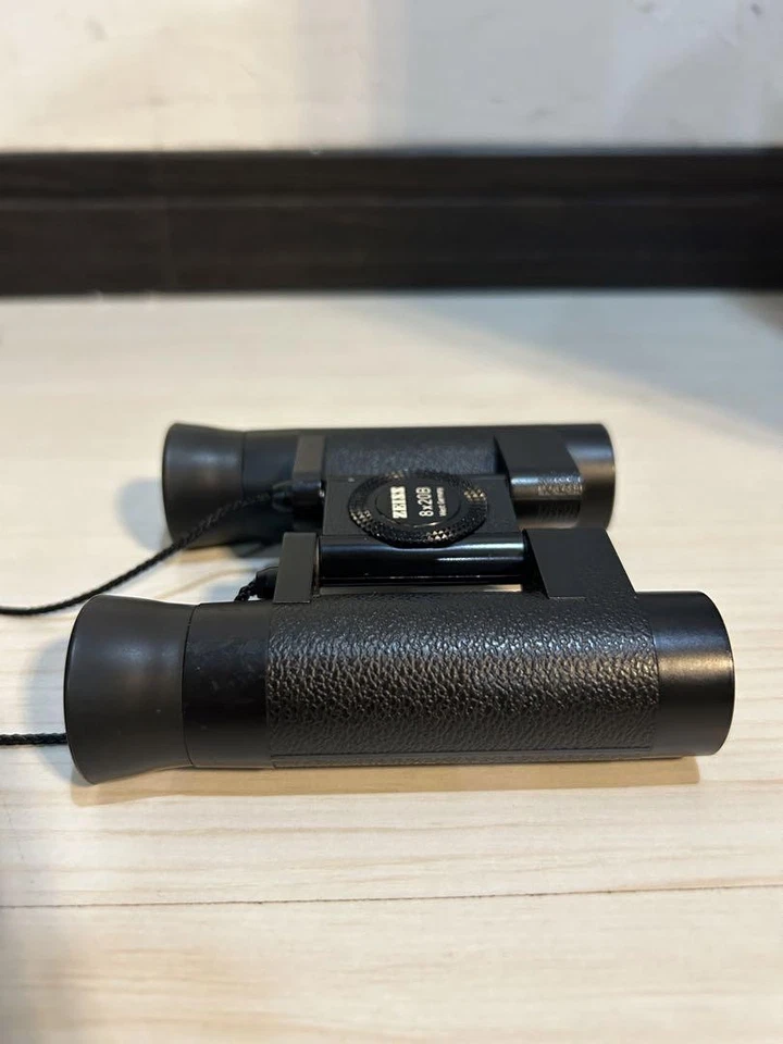 Zeiss 8x20B Binoculars Made in West Germany Used Excellent Condition - Image 3 of 4