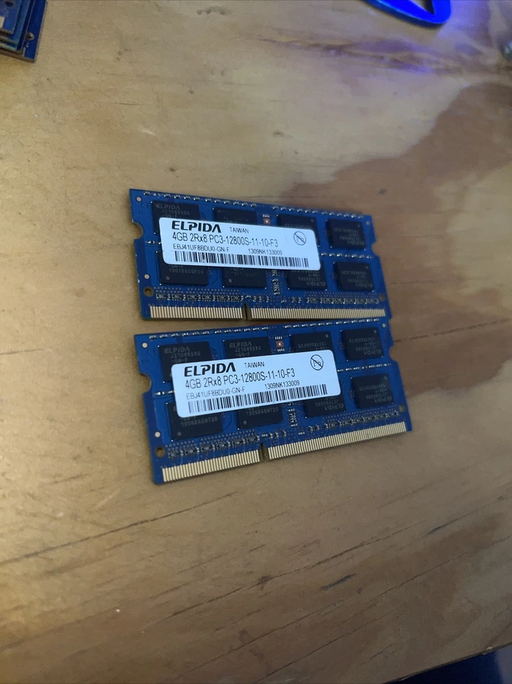 Elpida 4GBs PC3-12800S EBJ41UF8BDUO-GN-F Laptop Ram - Image 2 of 2