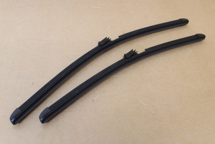 MERCEDES-BENZ GLE W167 Front Wiper Blade Set A1678209501 NEW 