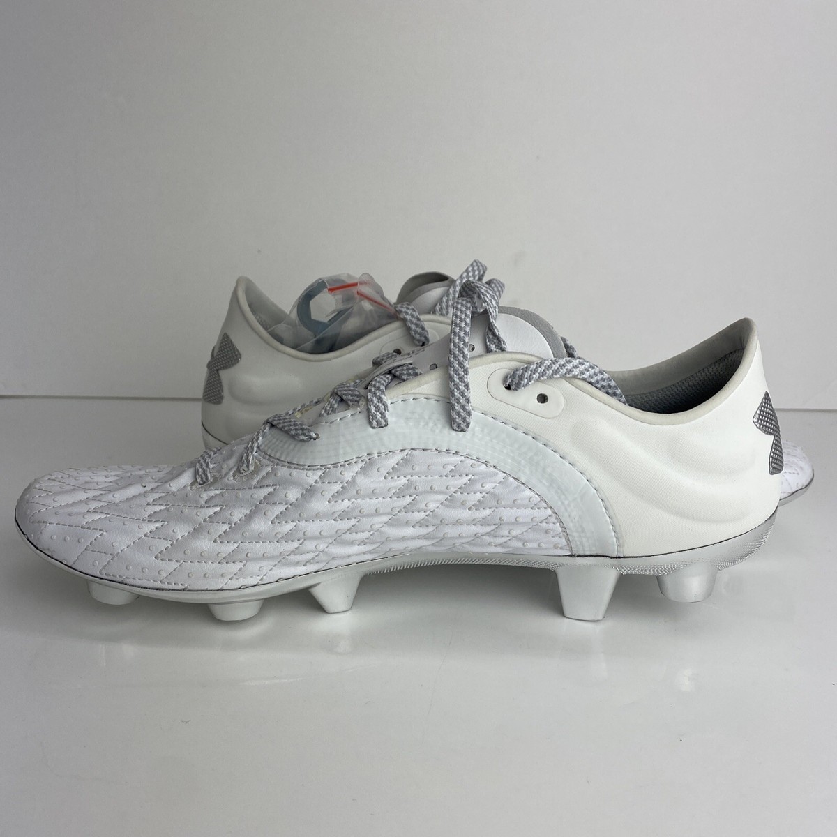 Under Armour Clone Magnetic Pro 2 FG Soccer Cleats White Iridescent Men’s 8 Under Armour Magnetico Clone Pro 2.0 Hybrid White Soccer  main image 3