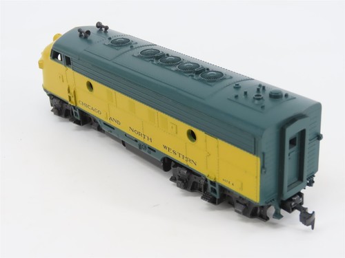 LOT of 2 HO Scale Athearn CNW Chicago Northwestern F7 A/B Diesel Locomotives - Picture 3 of 16