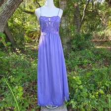 Vintage Lily Of France Rosa Puleo-Szule Purple Nightgown Nighty Lace Trim Small