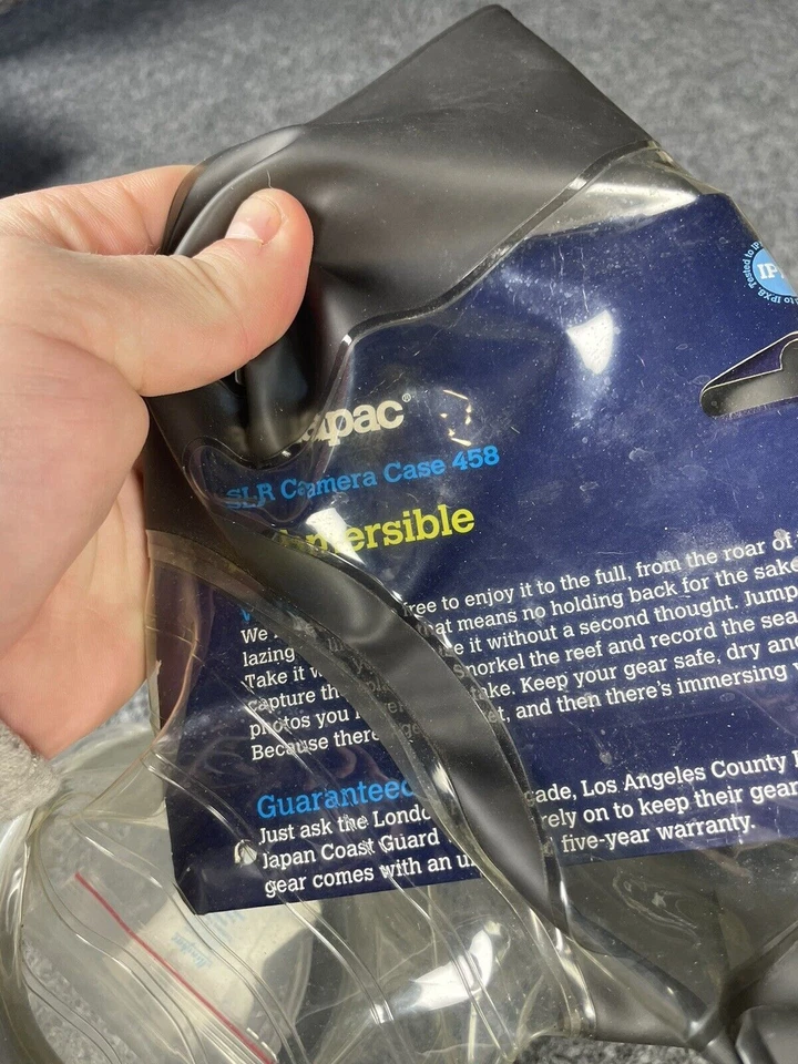 Estuche impermeable para cámara SLR Aquapac 458 Foto 2 de 4