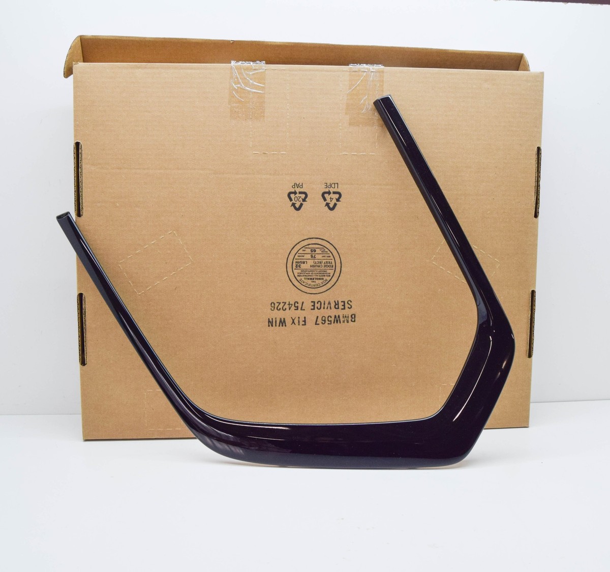 BMW X7 G07 Rear Right Side Window Finisher 51377444126 NEW GENUINE