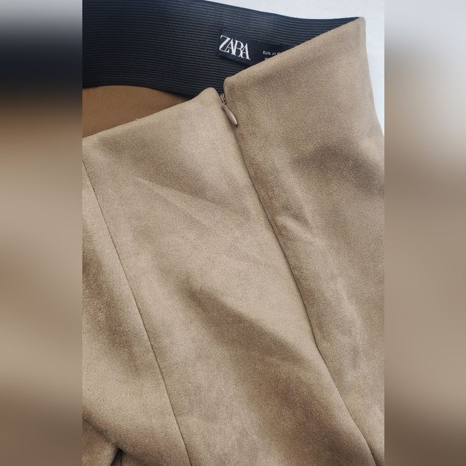 Zara Faux Suede High Rise cropped Pants tan Size L thumbnail 5