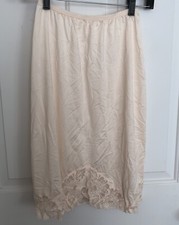 Vtg Shadow Line Half Slip Nylon Lace Trim Small 23  Blush USA