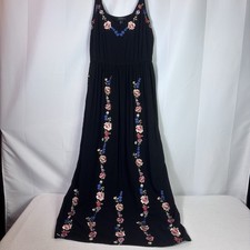Forever 21 Maxi Dress 3X Black, Embroidered Boho Floral Flowy Festival Prairie