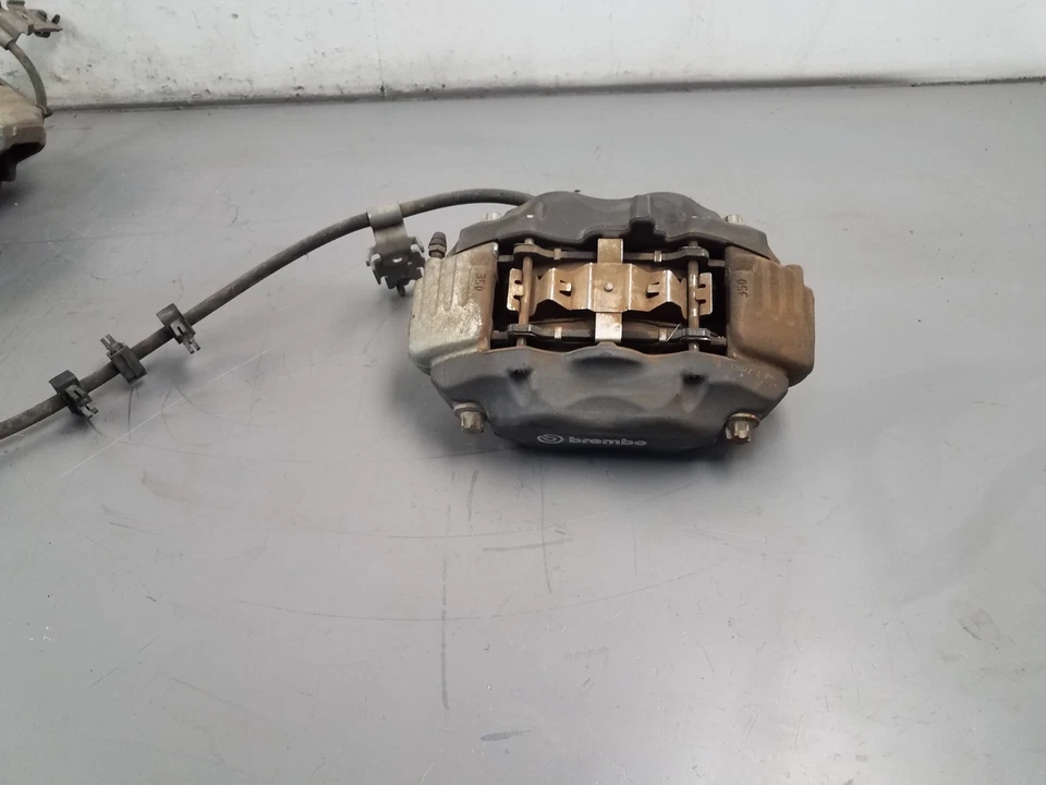 Dodge Challenger R/T Brembo 2015 juego de pinzas de freno #3329 V11 Foto 3 de 4