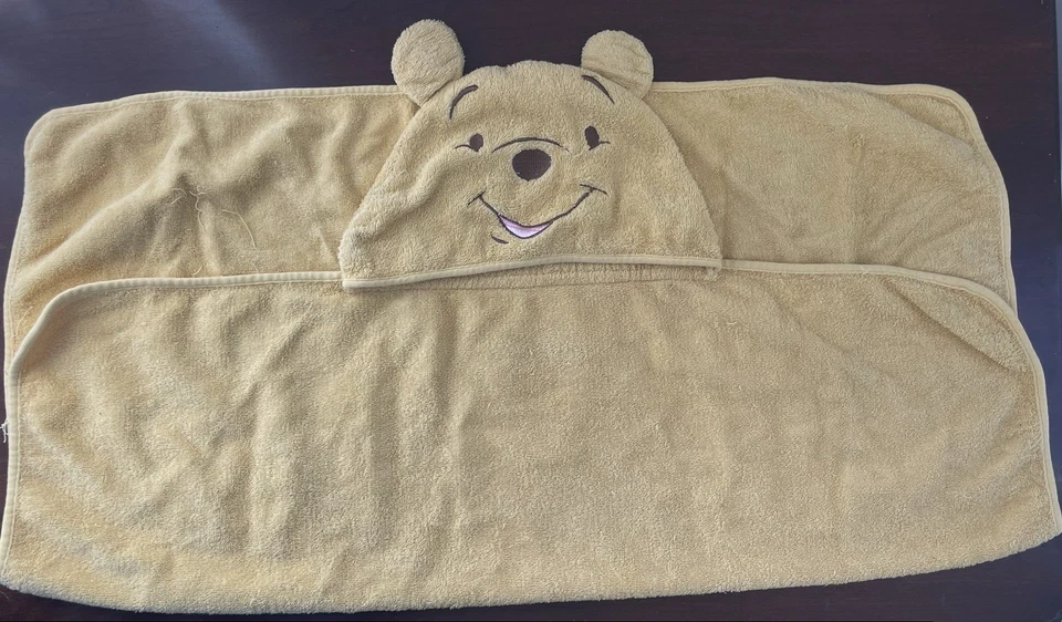 Disney Baby Boys Girls Cute Embroidered Winnie The Pooh Hooded Bath Towel Yellow - Image 4 of 4