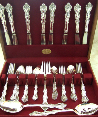44 Piece Set INTERLUDE PATTERN INTERNATIONAL  SILVERPLATE FLATWARE   No Chest