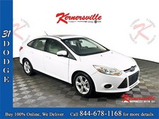 2014 Ford Focus SE FWD 4dr Sedan Sunroof I4 5 Seats White Parksense KCDJR