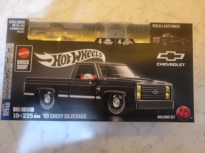 Mattel Brick Shop Hot Wheels  83 Chevy Silverado Building Toy 225 Pieces In Hand