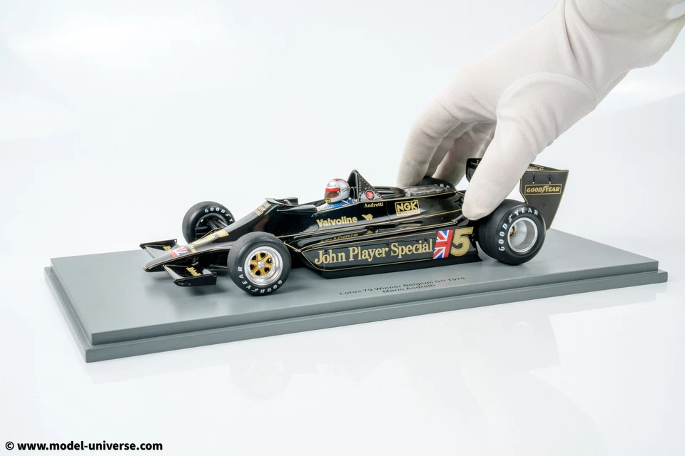 Spark - 1:18 Lotus 79 No.5 Mario Andretti - Winner Belgian GP 1978 - Resin Model - Image 3 of 4