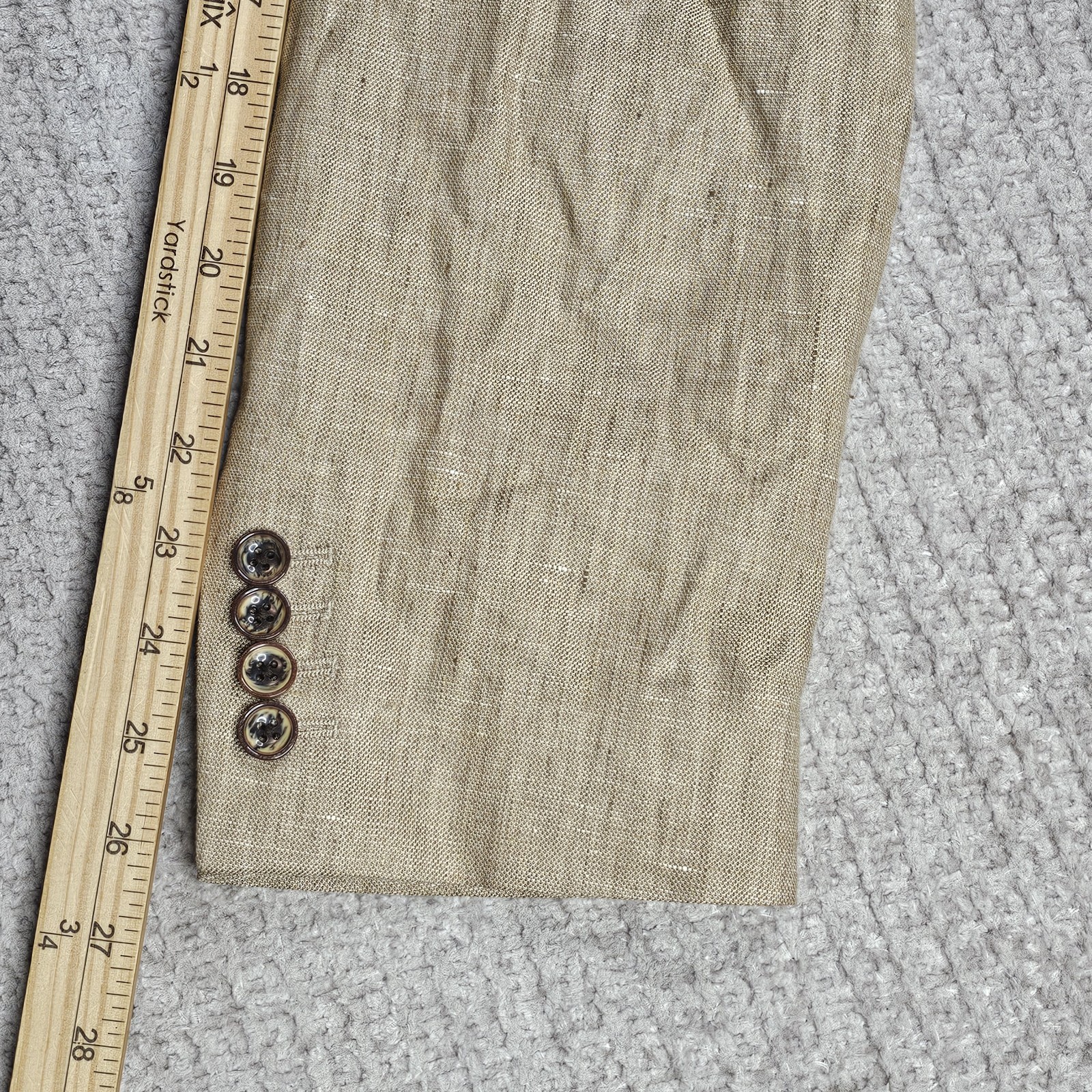 Foto 16 di 22