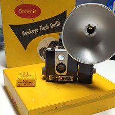 Kodak Brownie Hawkeye Flash Model Camera w/ Kodalite Flasholder NOT TESTED