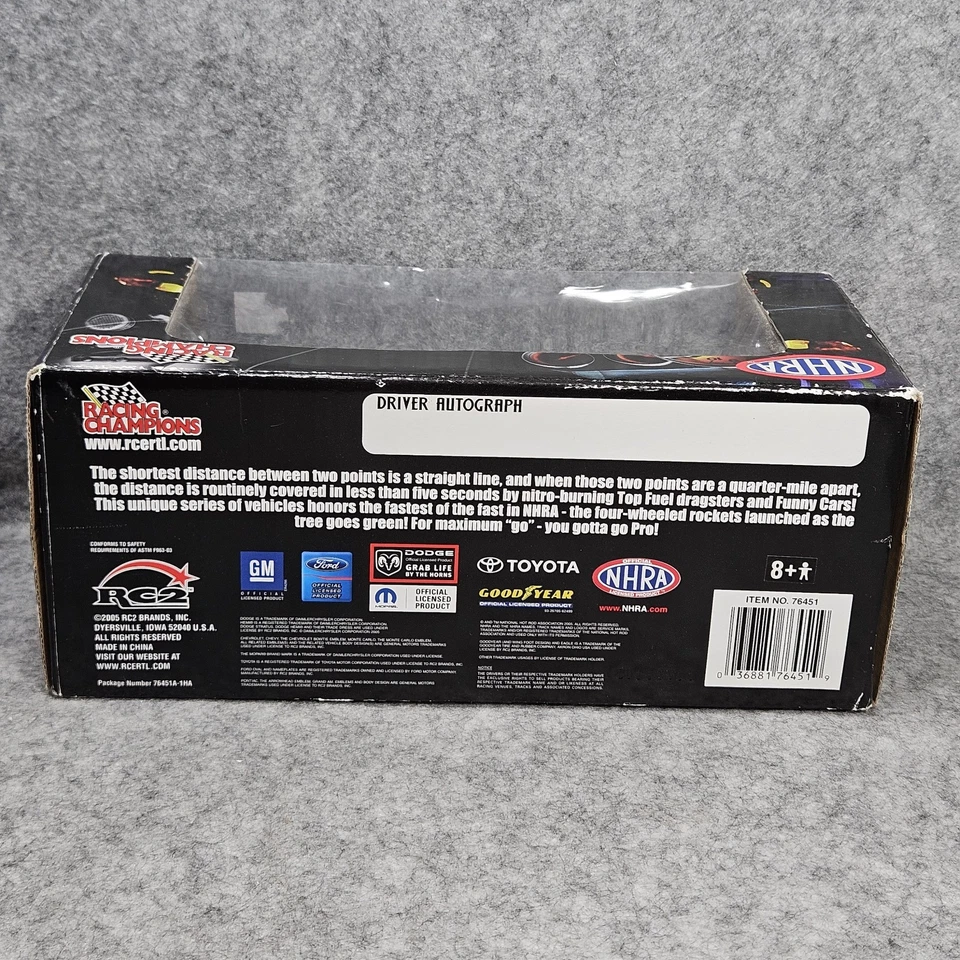 Racing Champions Ron Capps NHRA PRO Series Mopar Drag Racing Funny Car 1:24 2005 - Image 4 of 4