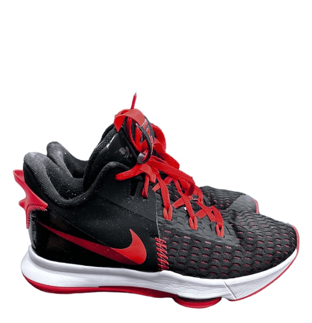 Nike Witness Lebron V Men's Size 11.5 | eBay Nike Witness Lebron V Men's Size 11.5 | eBay