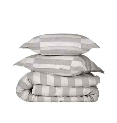 Nate Berkus Broken Dobby Stripe King Full/Queen Duvet Cover Set Pearl/Black