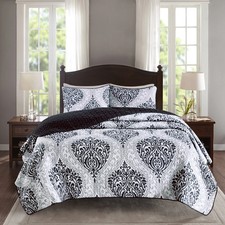 Comfort Spaces Coco 3-Piece Damask Full/Queen Quilt Set in Black