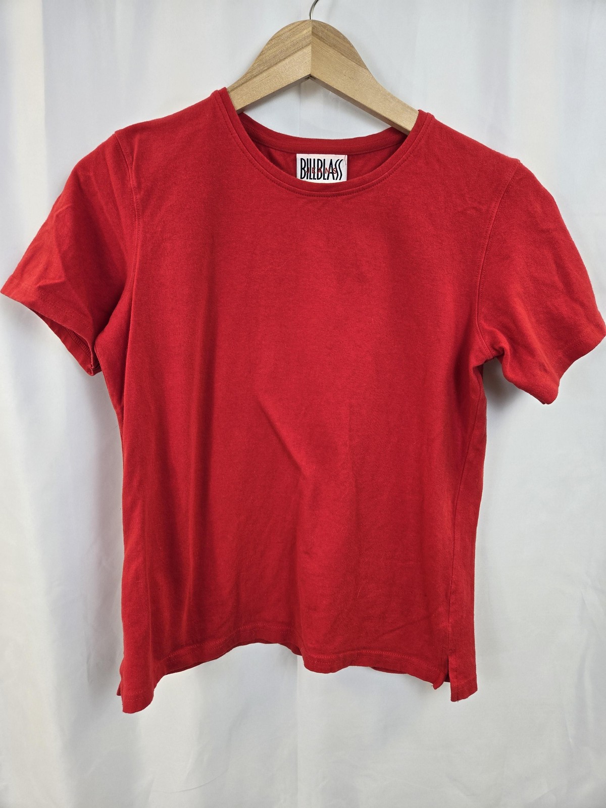 Bill Blass Jeans Shirt Womens Small Red Short Sleeve Cotton Tee Top Stretch