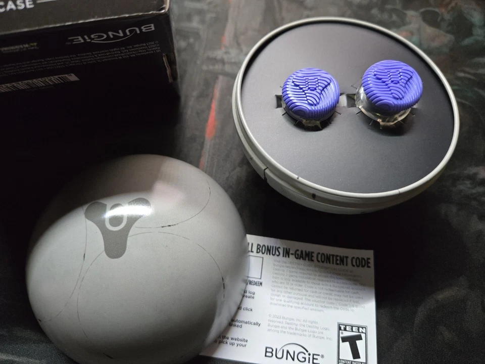 Destiny 2 Lightfall KontrolFreek Collectors Edition PS5/PS4 Emblem Code inklusive - Bild 2 von 4