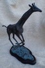 RUNNING GIRAFFE BRONZE SCULPTURE 13 1/2" TALL ON WOOD BASE FINE QUALITY — photo 2
