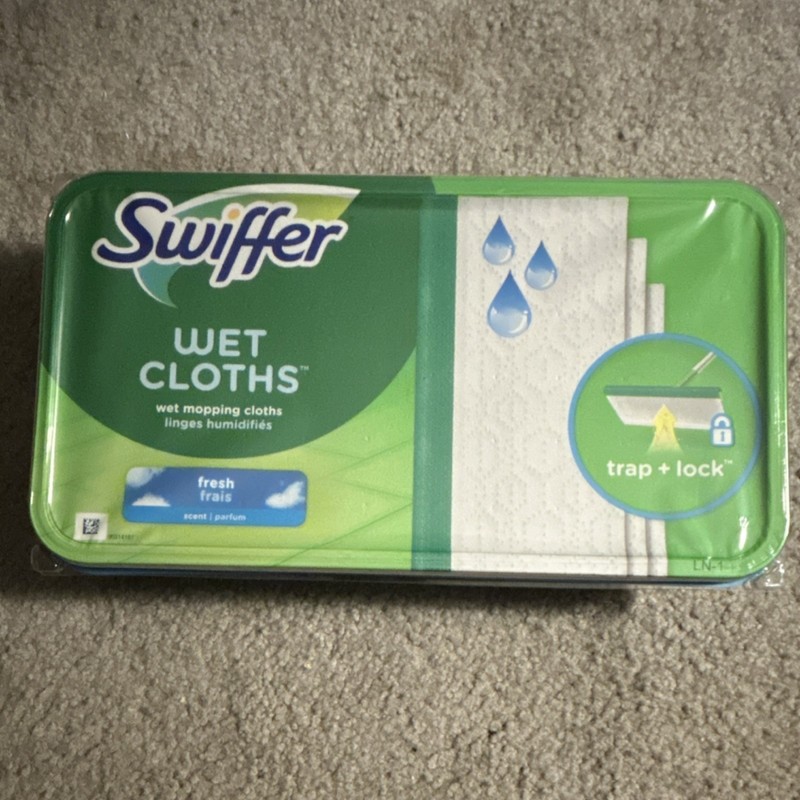 Swiffer Wet Cloths Trap & Lock Disposable Wet Mopping Pads, White Synthetic