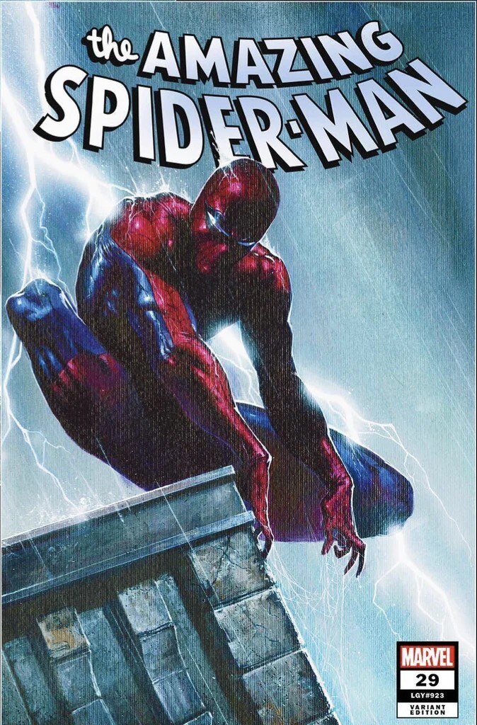 AMAZING SPIDERMAN 29 DAVID PARATORE SDCC VARIANT NM