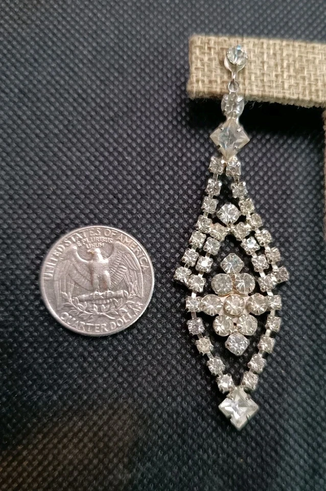 Cut Crystal Dangle Vintage Earrings Silver Tone 1940's Retro Unsigned Screw Back - Image 3 of 4