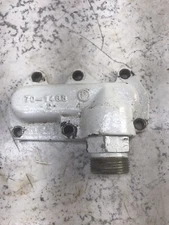 Cat Caterpillar 3126 Marine Diesel Engine adapter fitting mount base 70-7488