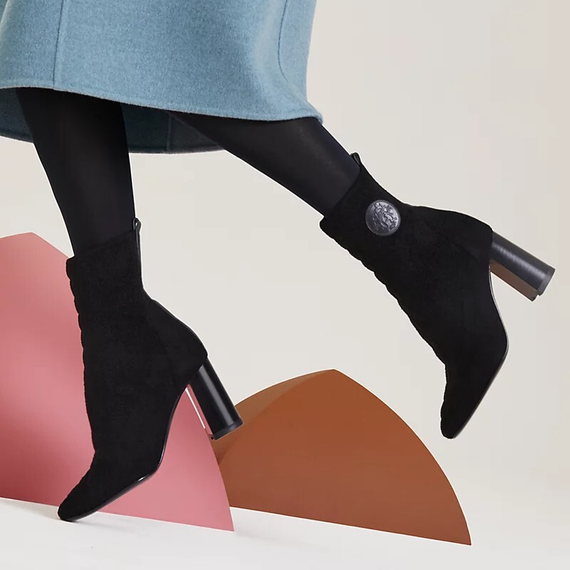 Hermes Volver 90 Ankle boots In Noir- Size 36 - 40% off Hermes Volver 90 Ankle boots In Noir- Size 36 - 40% off