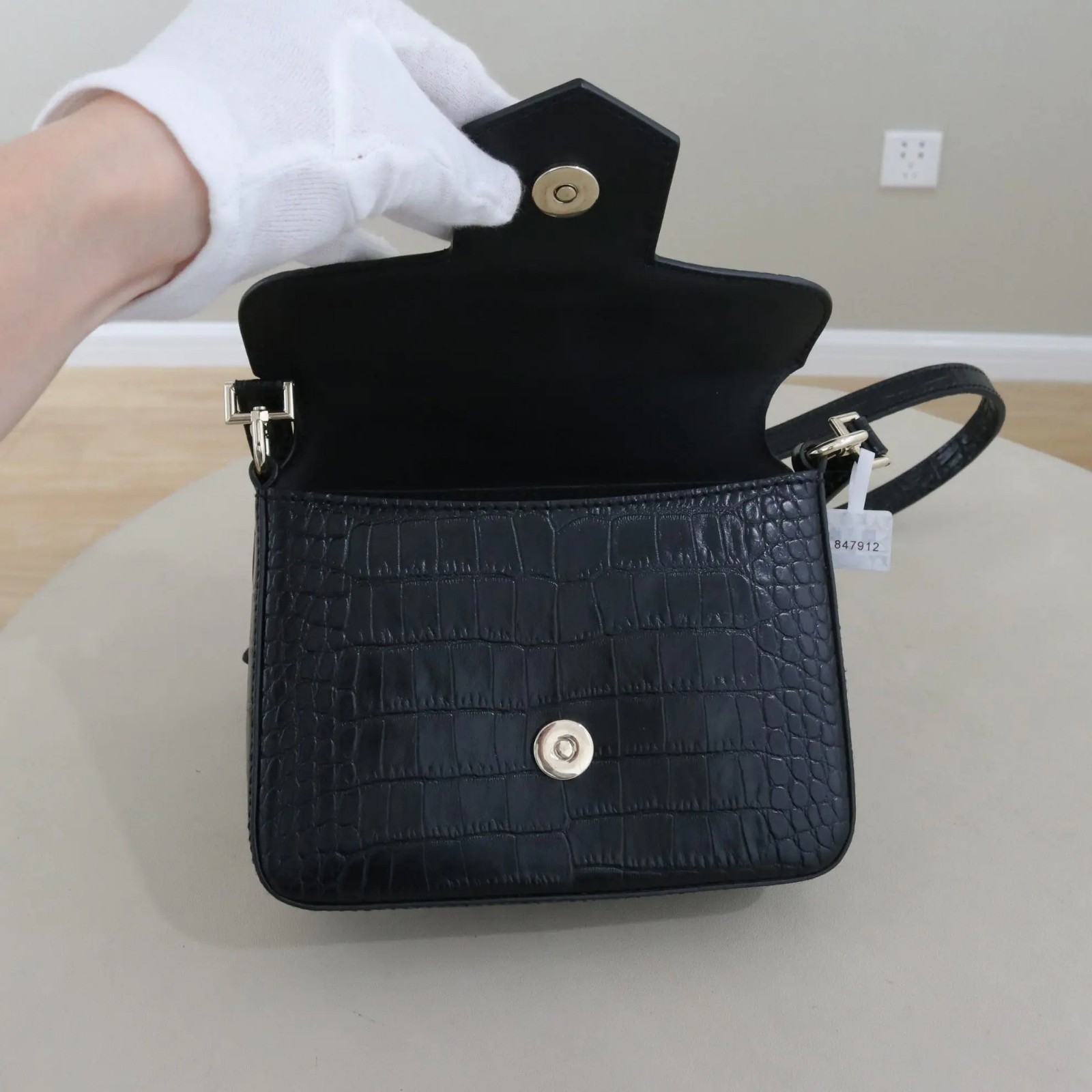 Authentic Edgy Givenchy Croc-Effect Crossbody Bag… - image 5