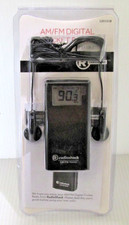 Radio Shack 1201518 Digital AM/FM Pocket Radio w/Ear Buds-New Sealed
