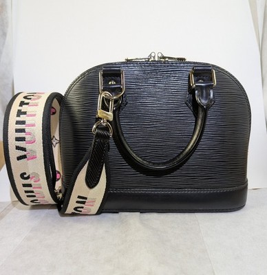 Authentic Louis Vuitton Epi Alma BB M59217 Bag